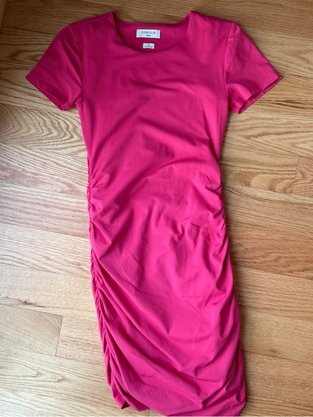 Aritzia Babaton Contour Ruched Mini Dress Pink Short Sleeve Fuscia - Size Small - Picture 3 of 11